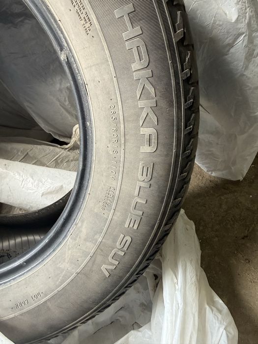 Продам шины 265/60R18