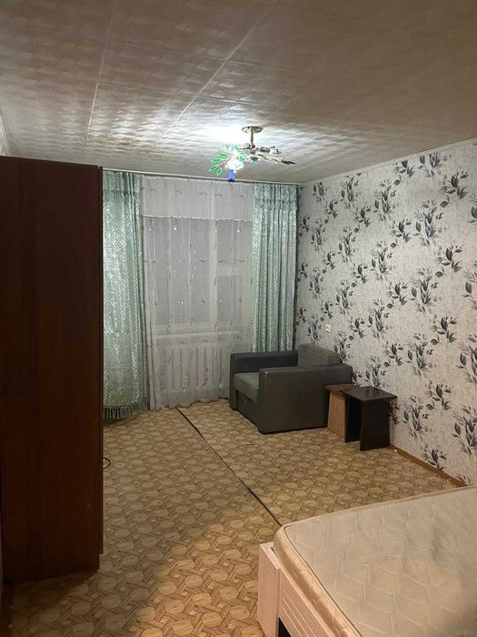 Продам 1 комнатную квартиру в 7 микрорайоне