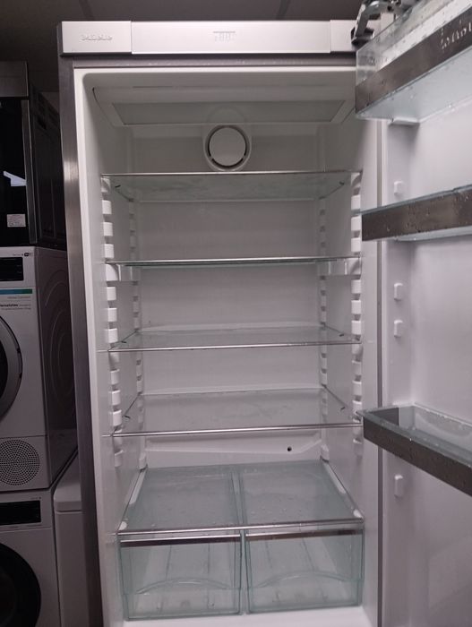 Иноксов комбиниран хладилник с фризер Миеле Miele  Made in Germany с две години гаранция!