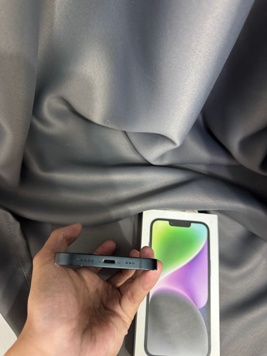 Продам айфон 14 Iphone 14