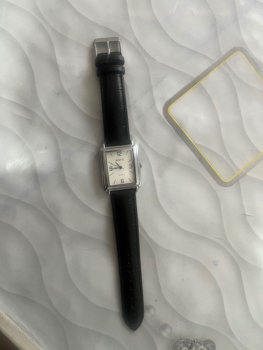 Продам часы в идеальном состоянии