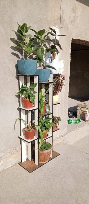 Под заказ делаем подставку для цветов