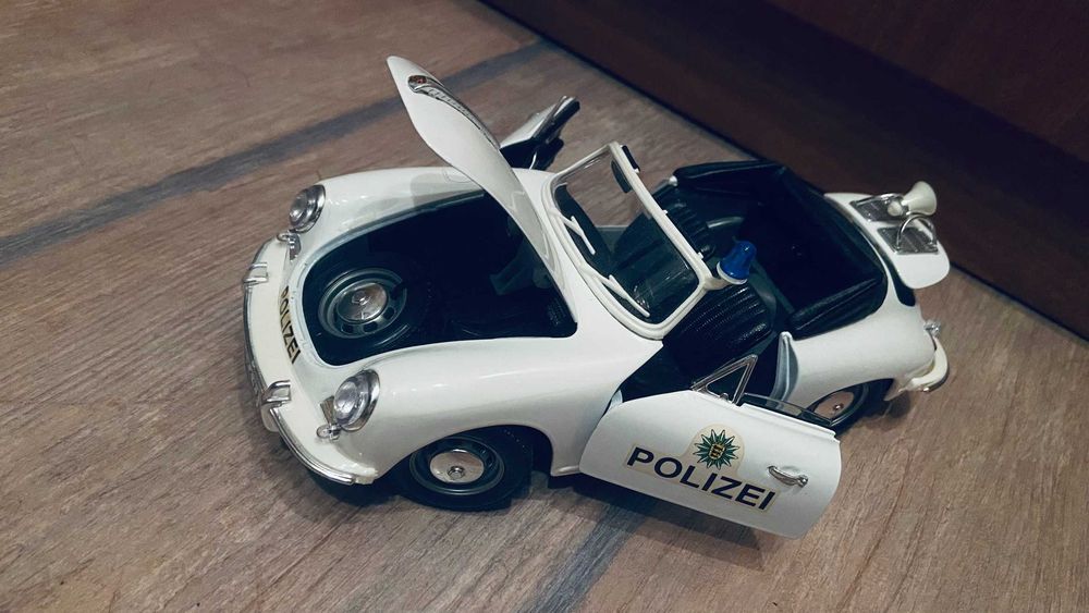 1:18 Porsche и Alfa Romeo Spider Busso (GTV) 1:18