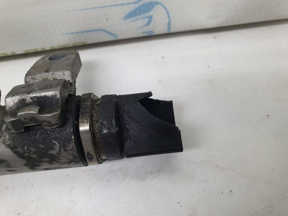 Rampa injectoare 3.0 v6 om642 0630800412 A6420702695 Mercedes-Benz E-