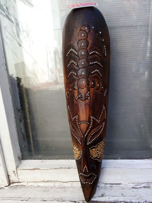 Африканско лице ново+девойка с венче