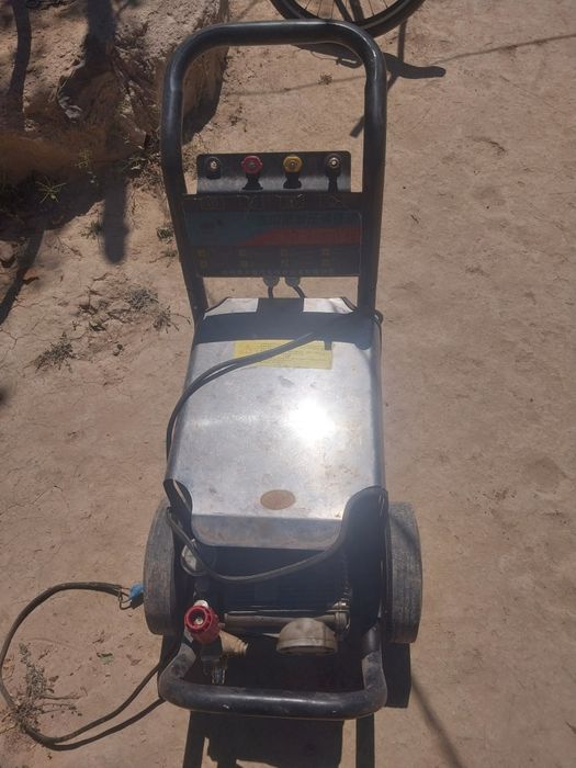 Nikel karcher narxi birmilyon sakizyuz bulshi sunatiga utib beraman
