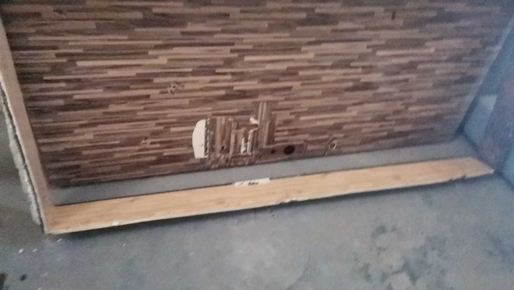 Врата метална с каса комплект