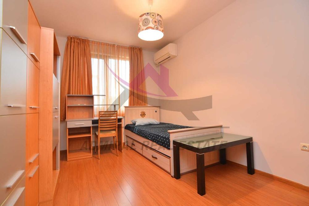 Дава се под наем Тристаен апартамент в Варна, Базар Левски - 100 кв.м за 850 € - Снимка #10