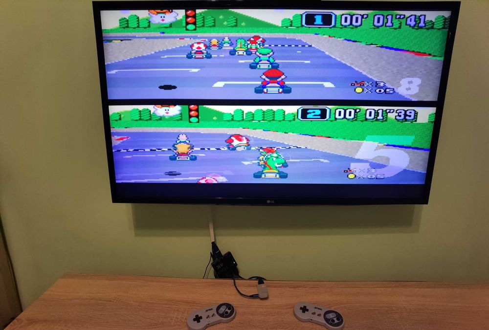Super Nintendo SNES HDMI конзола с БЕЗЖИЧНИ контролери и над 5500 игри