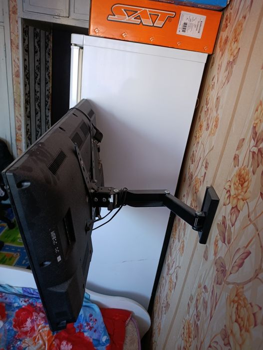 Продам рабочий телевизор