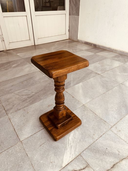 Масивна скандинавска поставка за цвете / странична масичка - Швеция