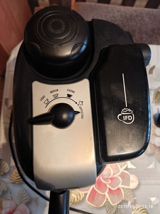 Продам кофеварку