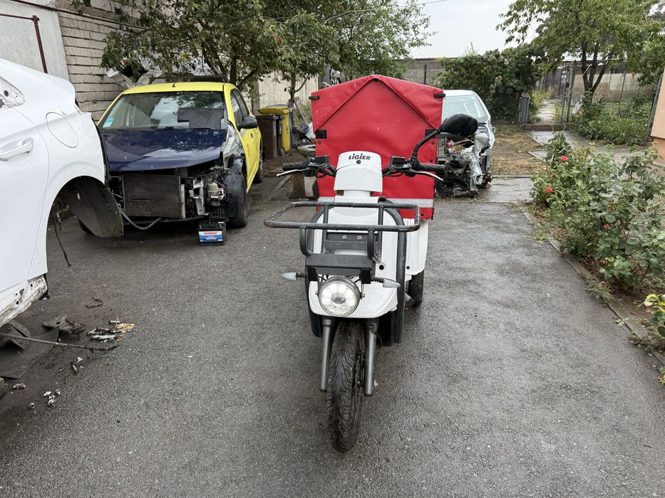 Triciclu Ligier electric