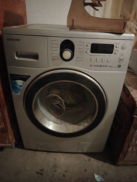 Продам стиральную машинку автомат