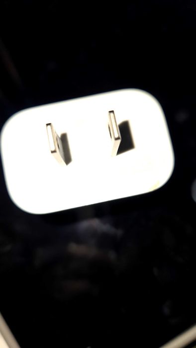 Apple түпнұсқа адаптері