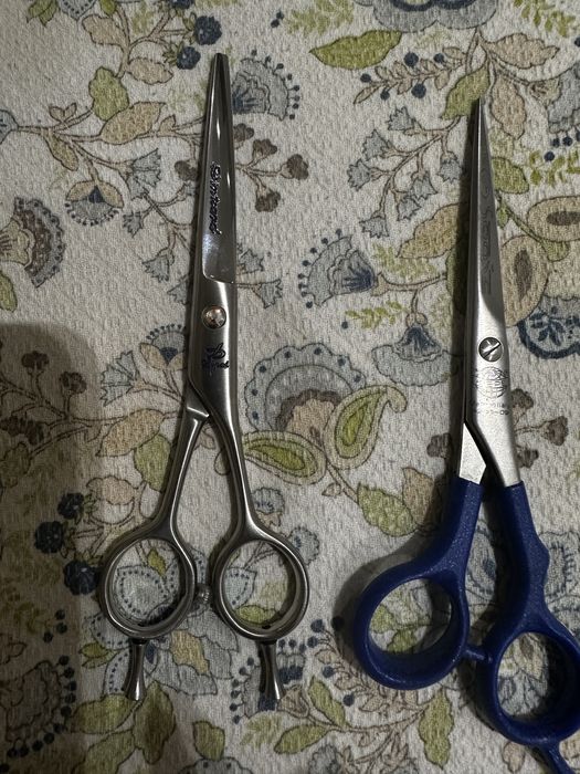 Парикмахерские ножницы