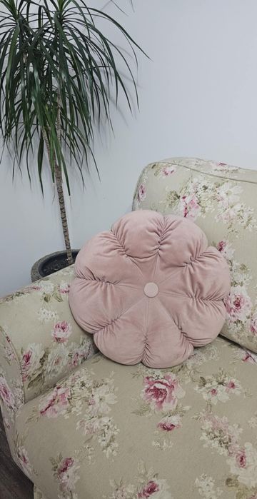 Canapea extensibila in doua perni