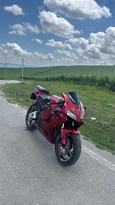 Honda CBR 600RR 2005  74.000 km  Întreținut serios