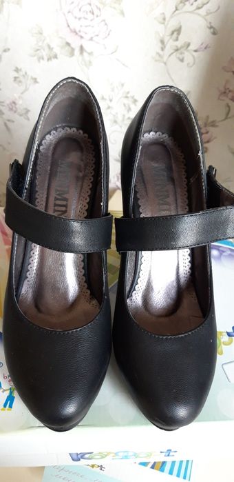 Вечернии классические туфли