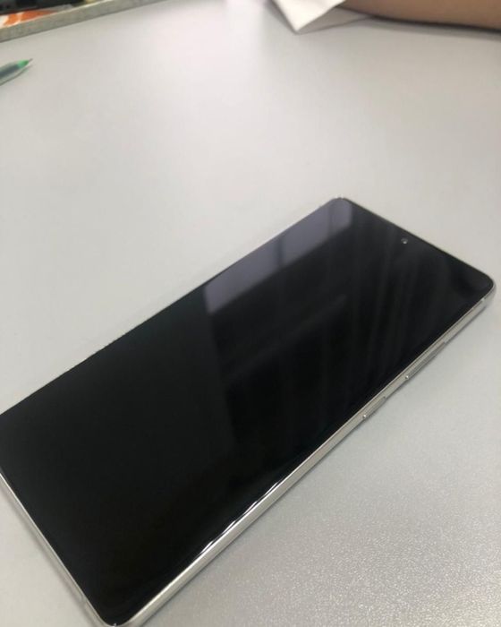 Samsung galaxy S10lite.  5G