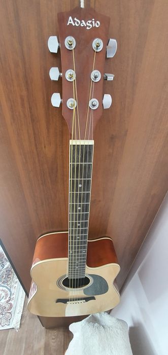 Гитара в очень хорошем сост