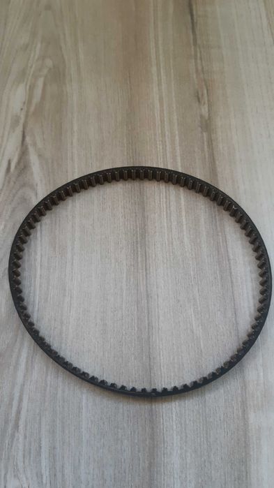 Vând curea pompă apă originală grup VAG