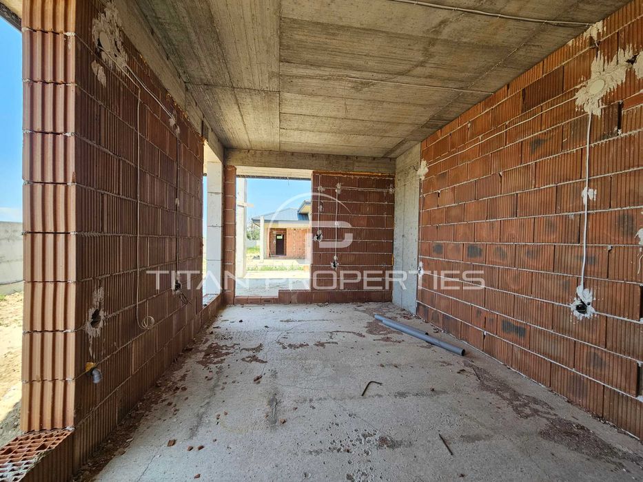 Едноетажна къща Първенец