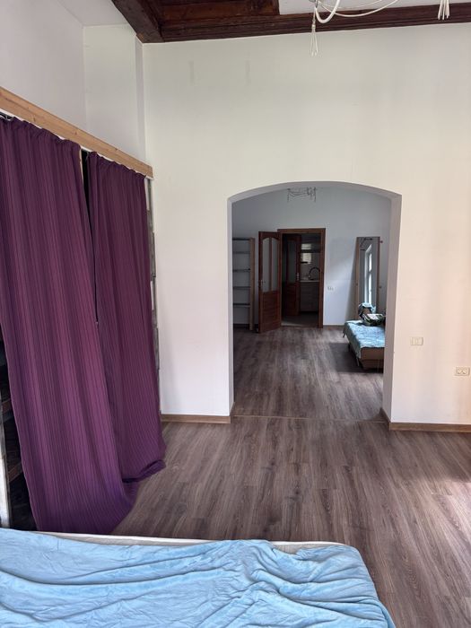Inchiriez casa in Brasov  pe Strada Lunga