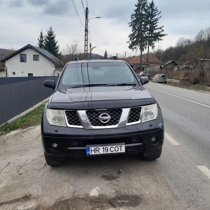 Nissan pathfinder r51