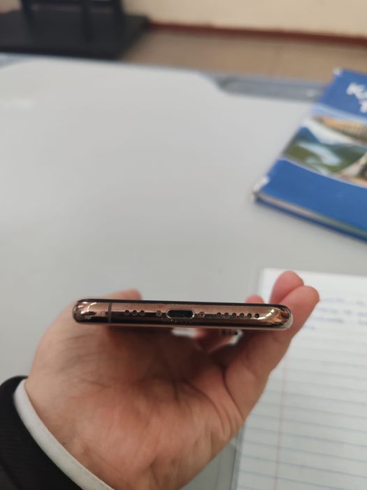 iPhone Xs 256gb.