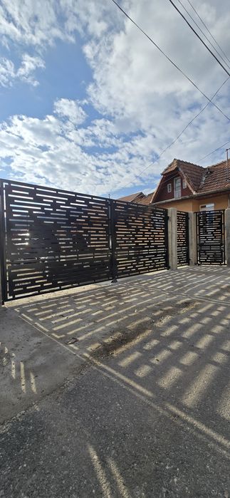 Porți, garduri, grilaje, scari metalice, balustrade,terase structura