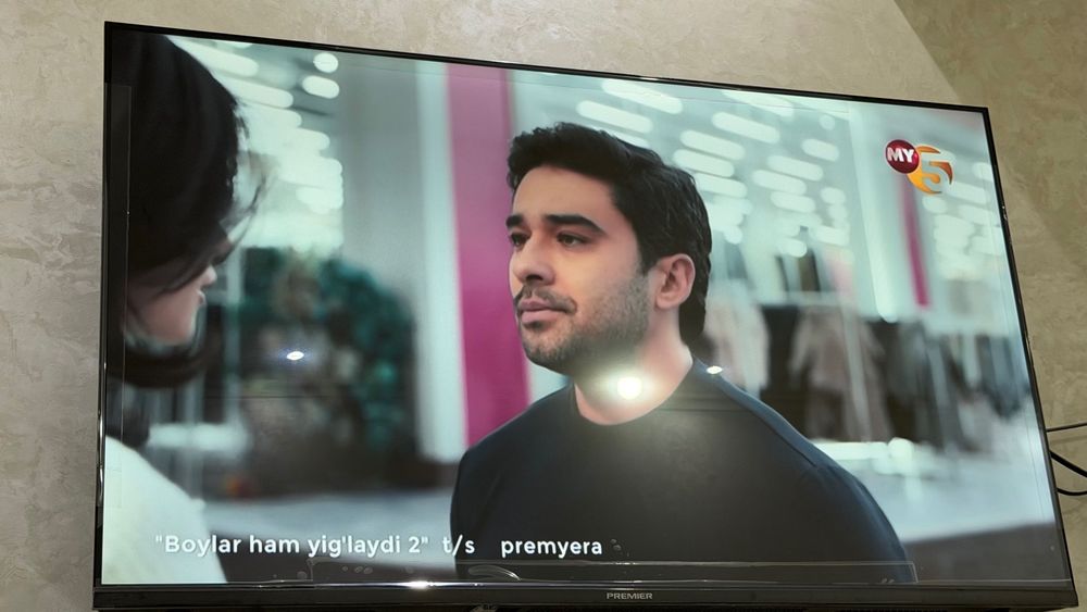 Premier телевизор 43