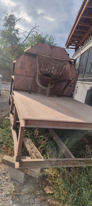 Бетонобъркачка...