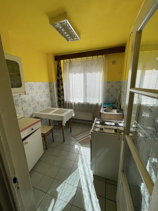 Vind Ap.2 camere Petrosani Constructorul