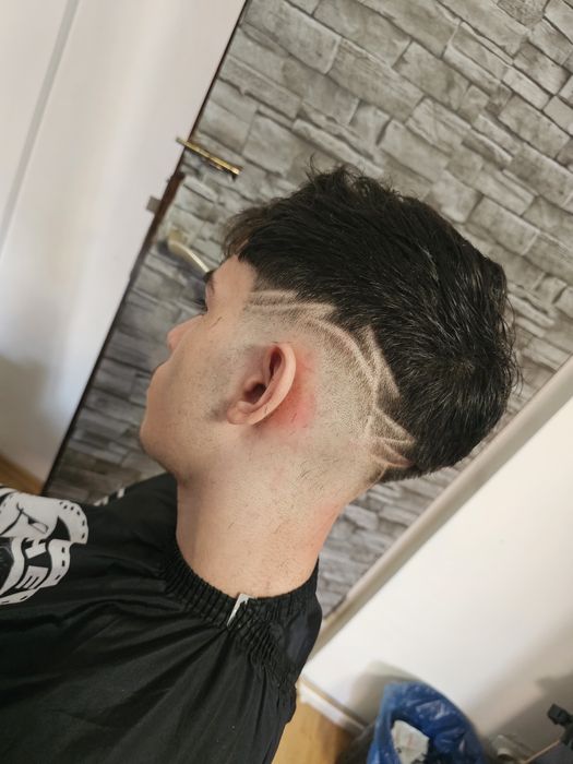 Frizer la domiciliu clientului