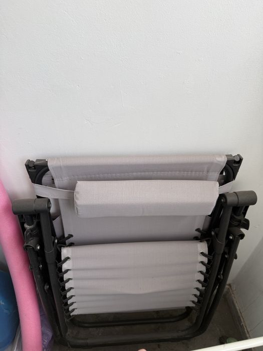 Sezlonguri scaunul 150 - cel intins 180