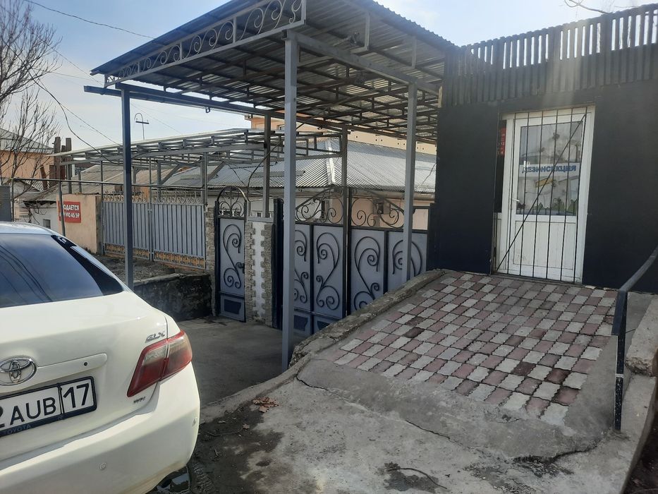 Дом в центре Шымкента