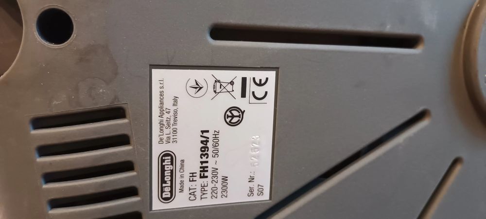 Friteuza cu aer cald DE  LONGHI model FH 1394/1