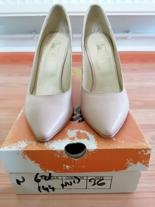 Pantofi dama stiletto