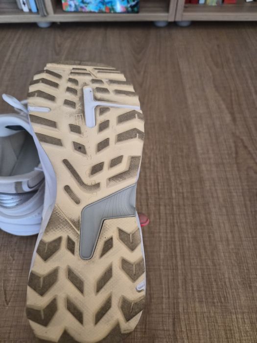 Adidași Tommy Hilfiger albi