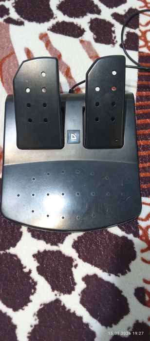 Продам игровой руль