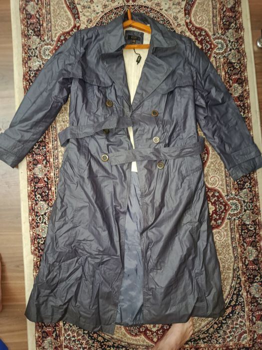 Плащ женский.Новый.