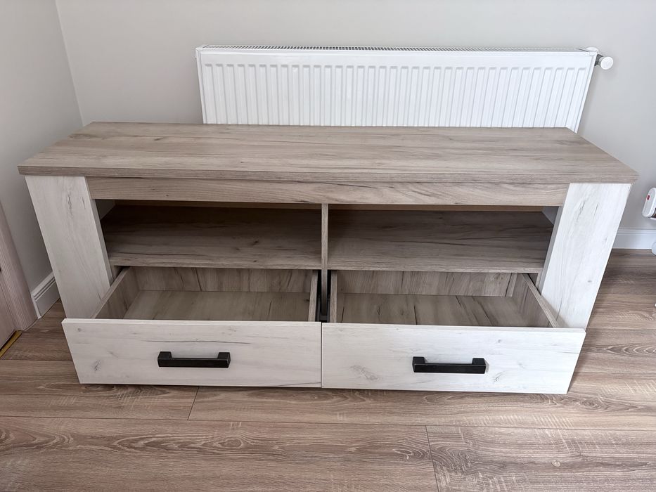 Vand comoda TV Dimensiuni 152 x 43 x 50