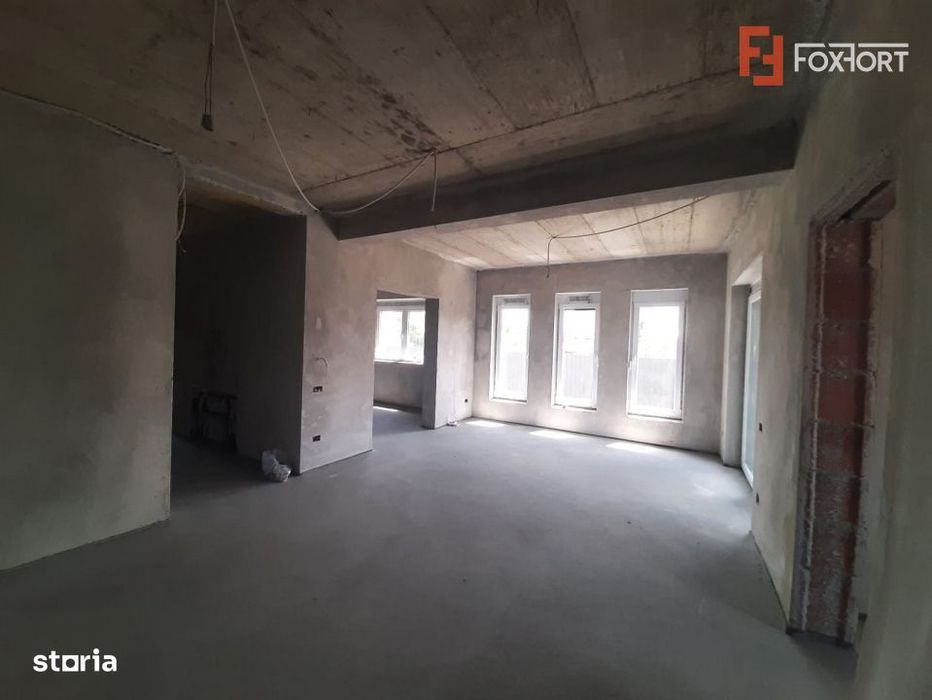 Duplex cu 4 camere de vanzare in localitatea Bucovat