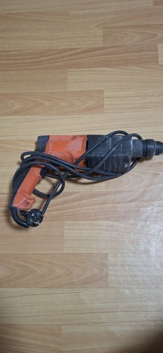 Перфоратор продам