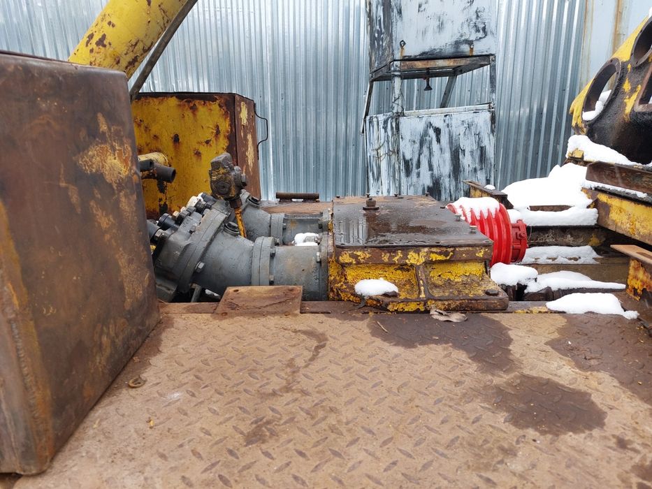 Продам буровую установку урб2а2