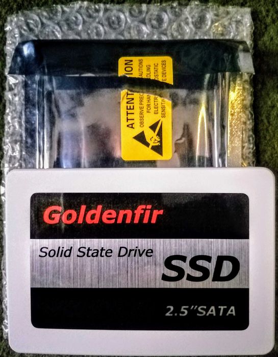 SSD диск 2.5 SATA