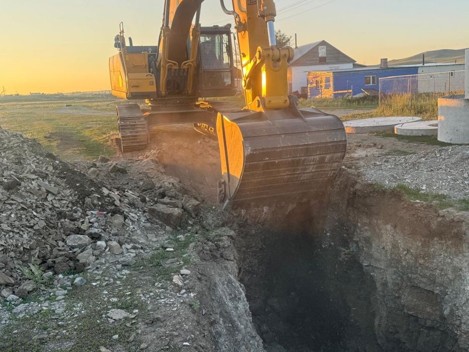 Экскаватор ковш 2 куб Гидромолот