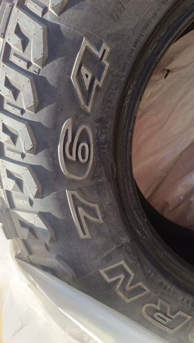 Резина грязевая Максимус R15