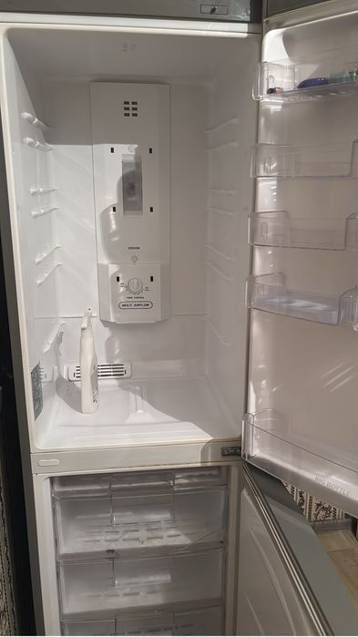 *Холодильник срочно*